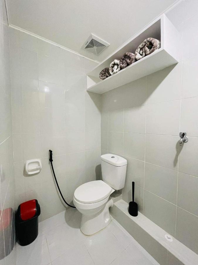 Lovely 2 Bedroom Condo Unit Iloilo City Eksteriør billede