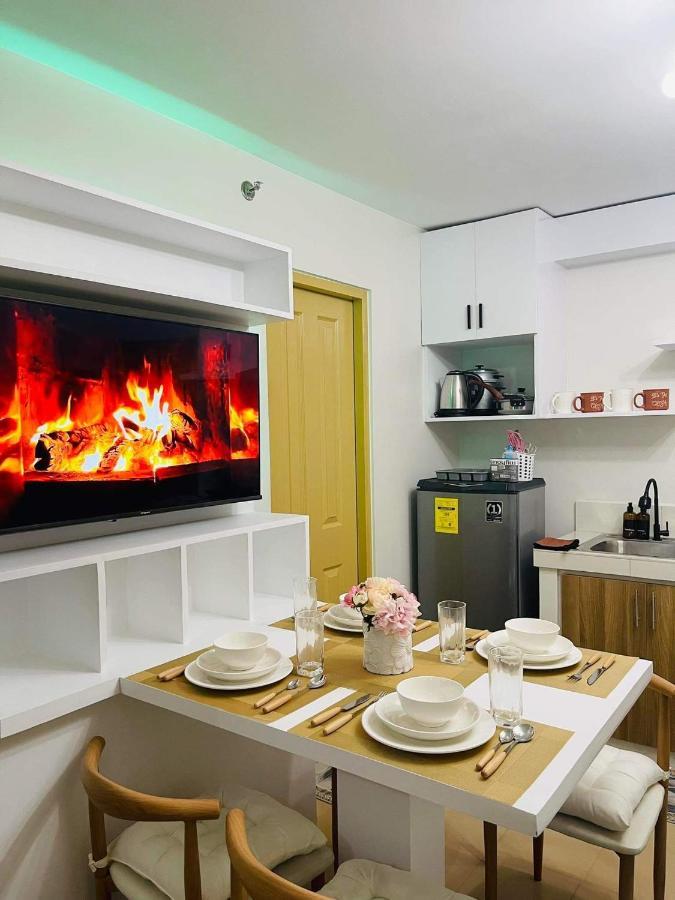 Lovely 2 Bedroom Condo Unit Iloilo City Eksteriør billede