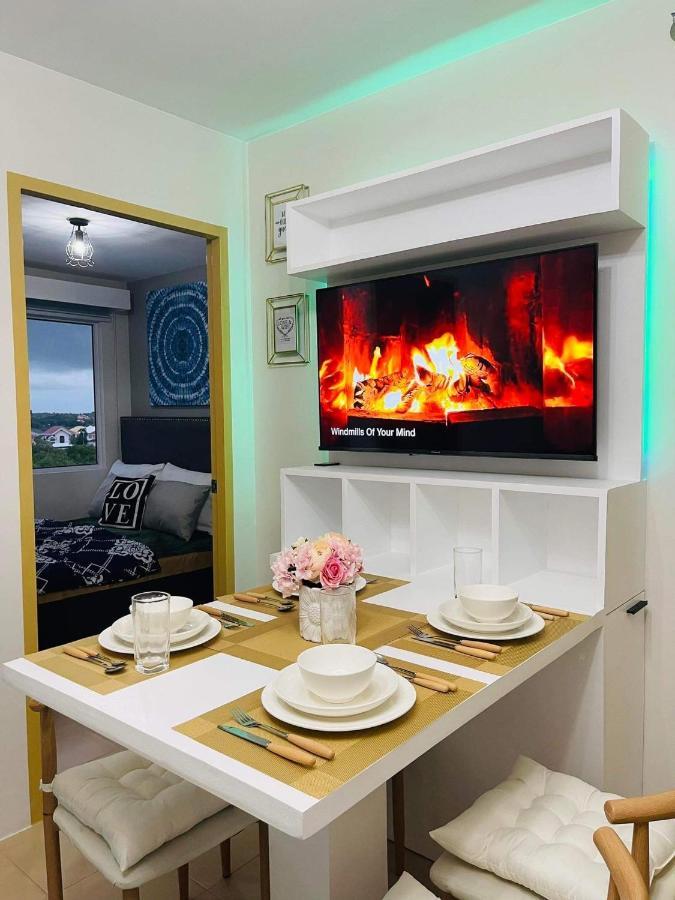 Lovely 2 Bedroom Condo Unit Iloilo City Eksteriør billede